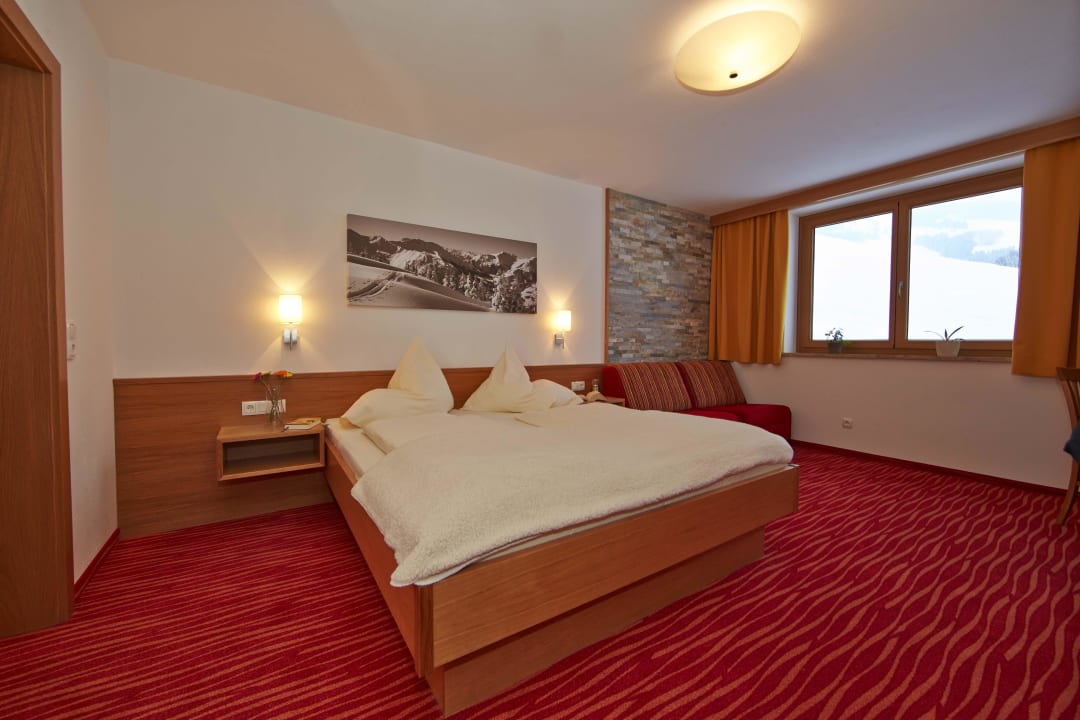 Alpenhit Appartement Daphne Schlafzimmer Alpenhit Appartements Saalbach