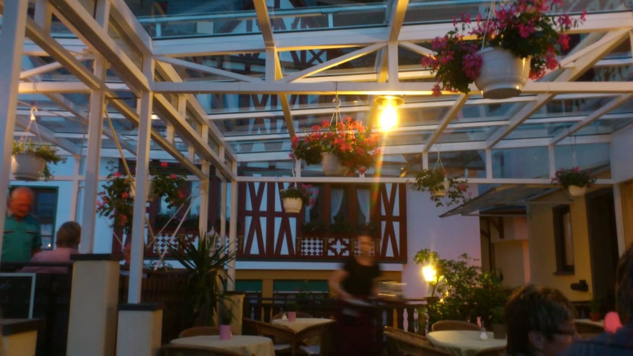 Überdachte Terrasse Hotel Anker