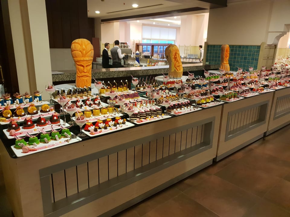 Gastro Starlight Resort Hotel