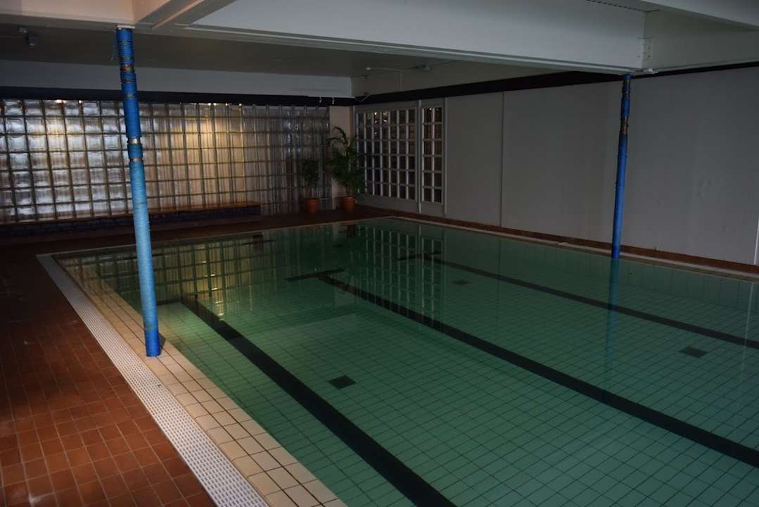 Pool First Hotel Alstor
