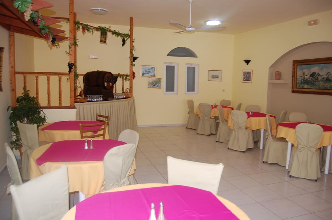 Bar Hotel Golden Odyssey