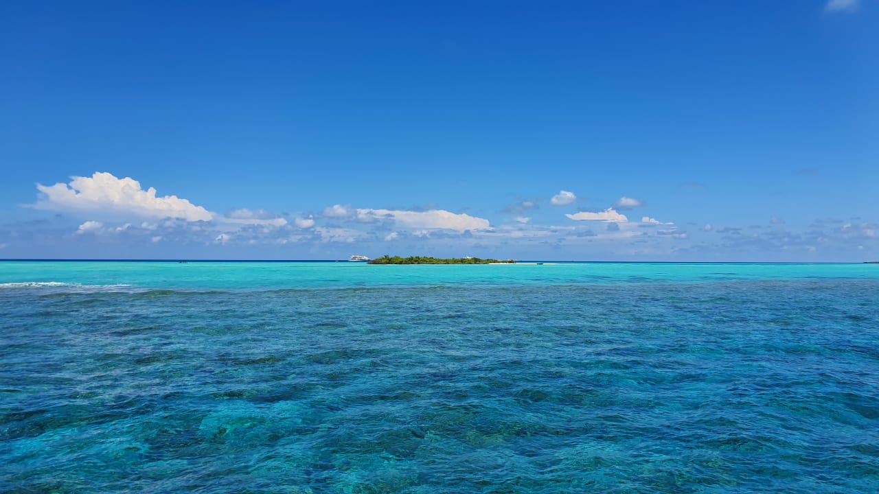 Strand Kuramathi Maldives