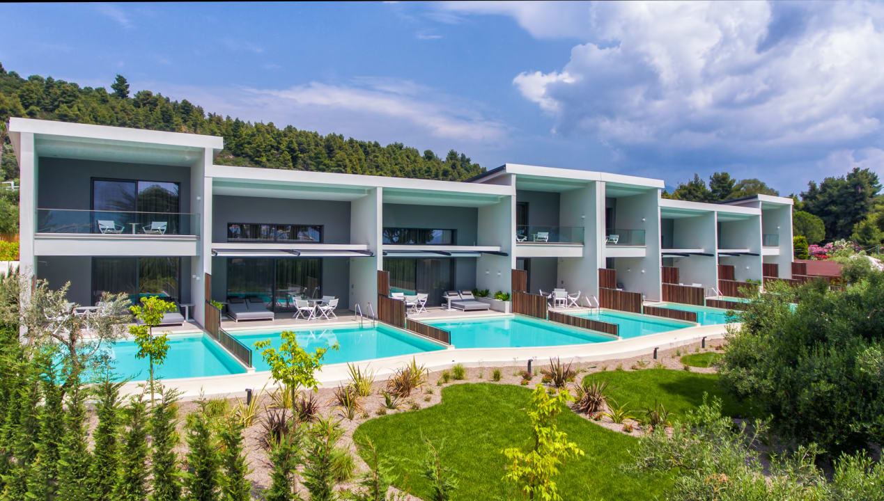 Außenansicht Hotel Lagomandra Beach