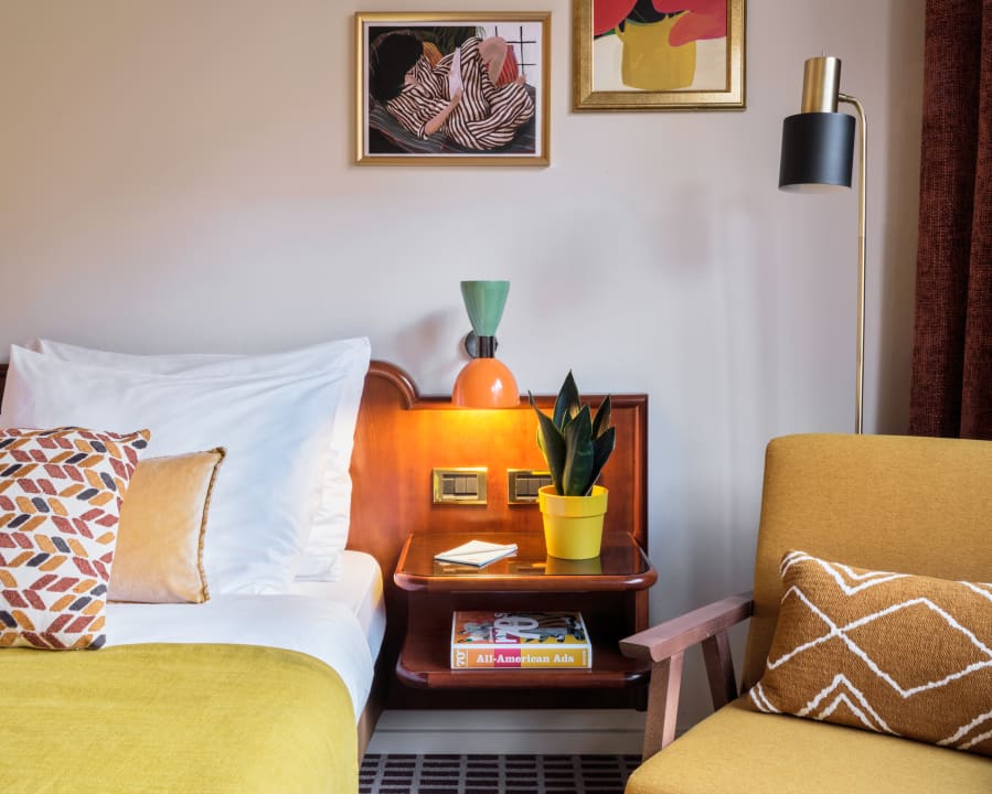 Zimmer Max Brown Hotel Missori, part of Sircle Collection