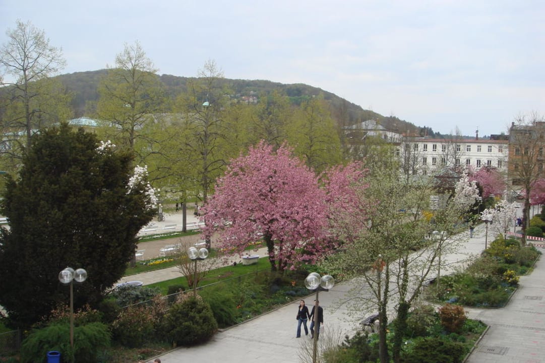 Vom Balkon Richtung Kurgarten Hotel Kaiserhof Victoria
