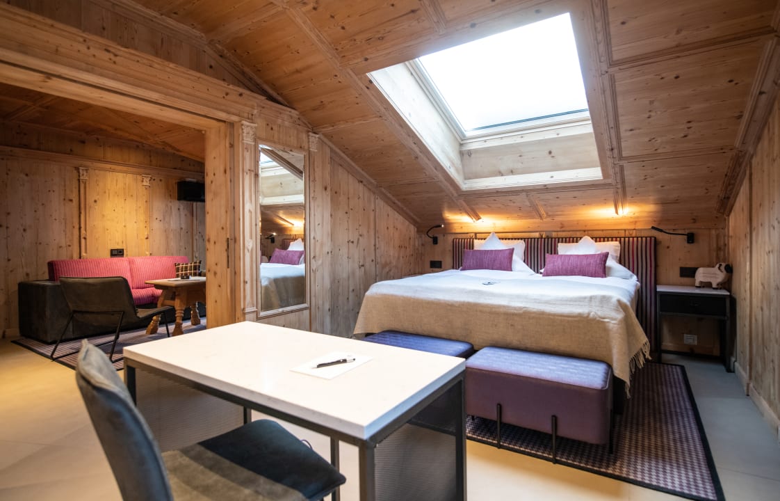 Zimmer Tradition Julen Hotel