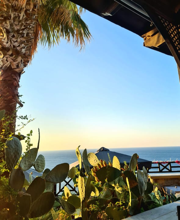 Außenansicht Hotel Kalithea Horizon Royal