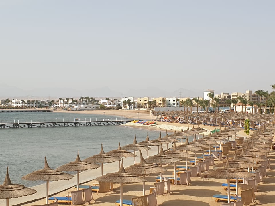 Außenansicht Beach Albatros Resort