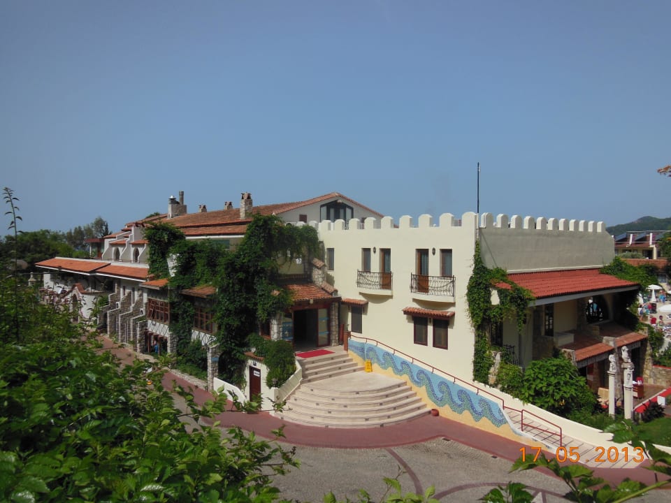 Haupteingang Ölüdeniz Beach Resort by Z Hotels