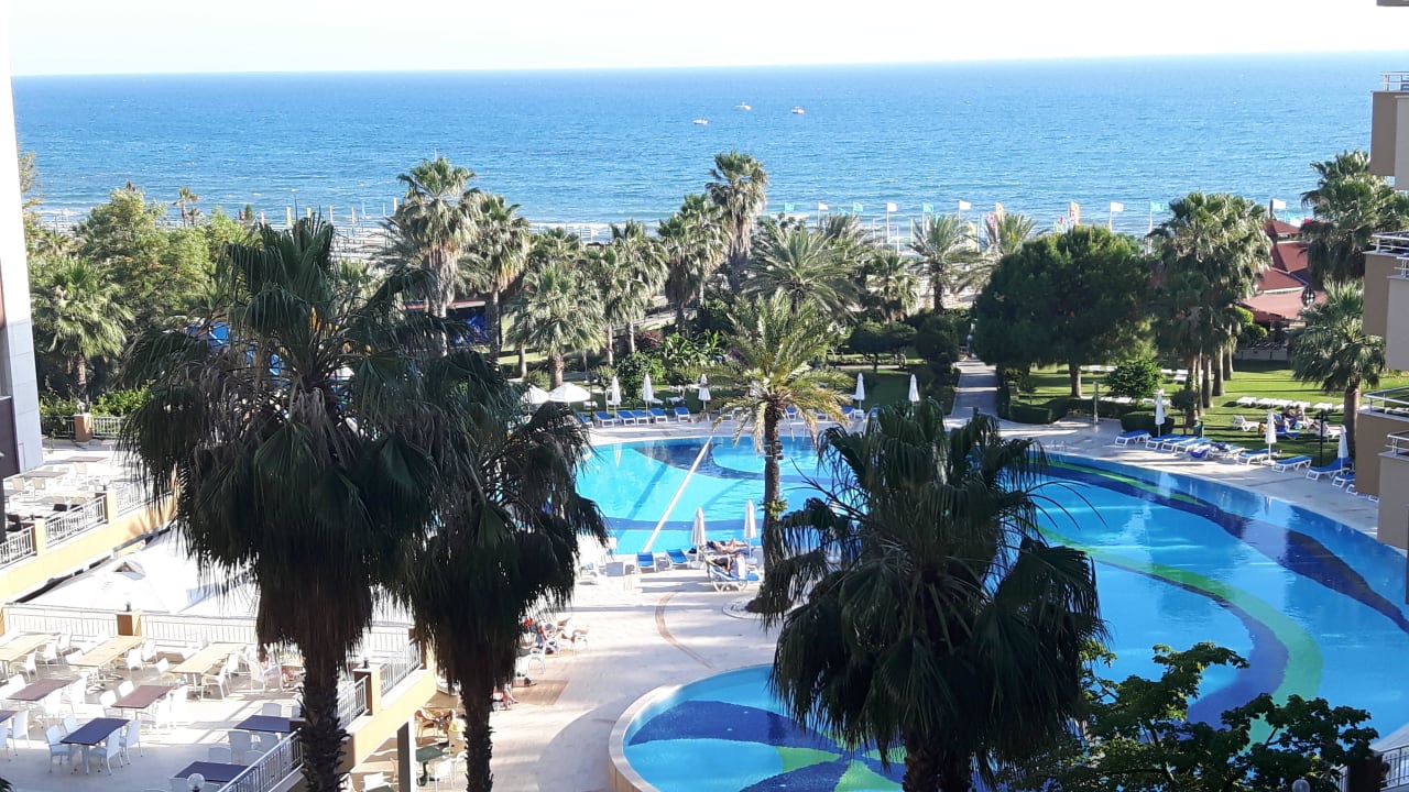 Meerblick von unserem Balkon Hotel Terrace Beach Resort