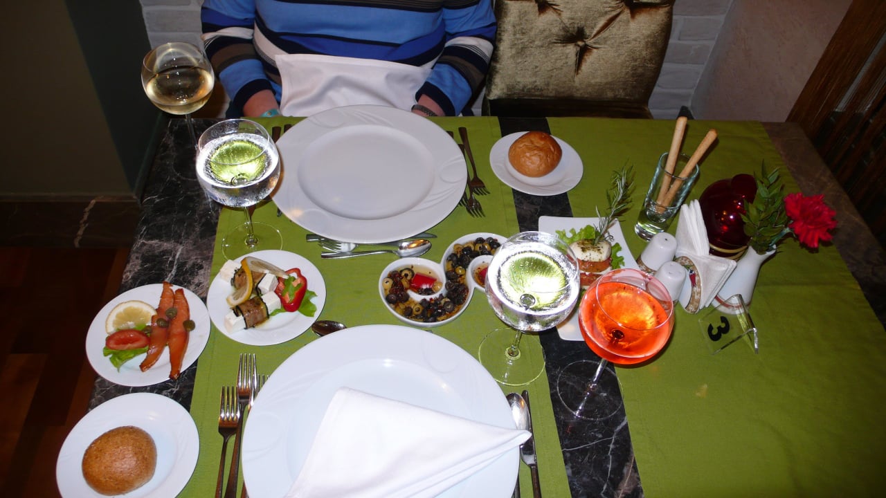 A-la-carte Italienisch Vorspeisen! Port Side Resort Hotel