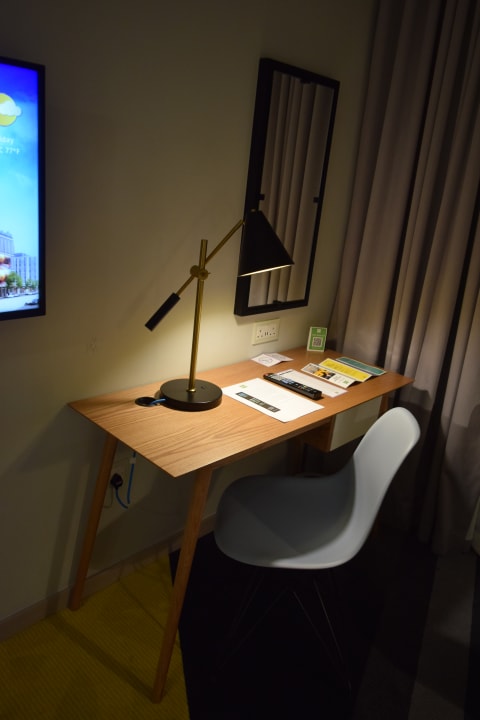 Zimmer ibis Styles Dubai Deira