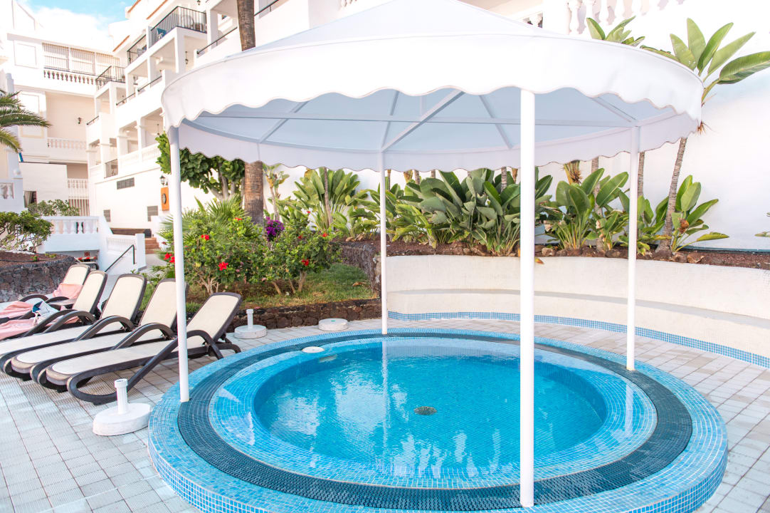 Pool Ona Beverly Hills Heights