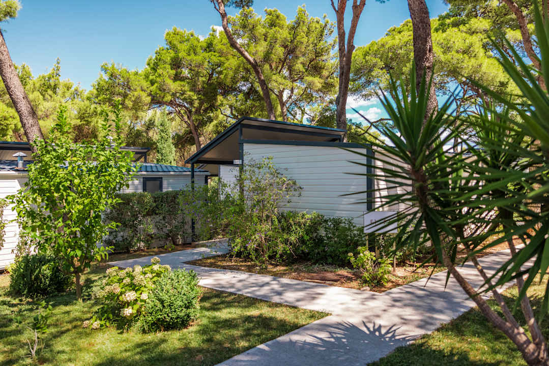 Außenansicht Waterman Beach Village camp & Glamping