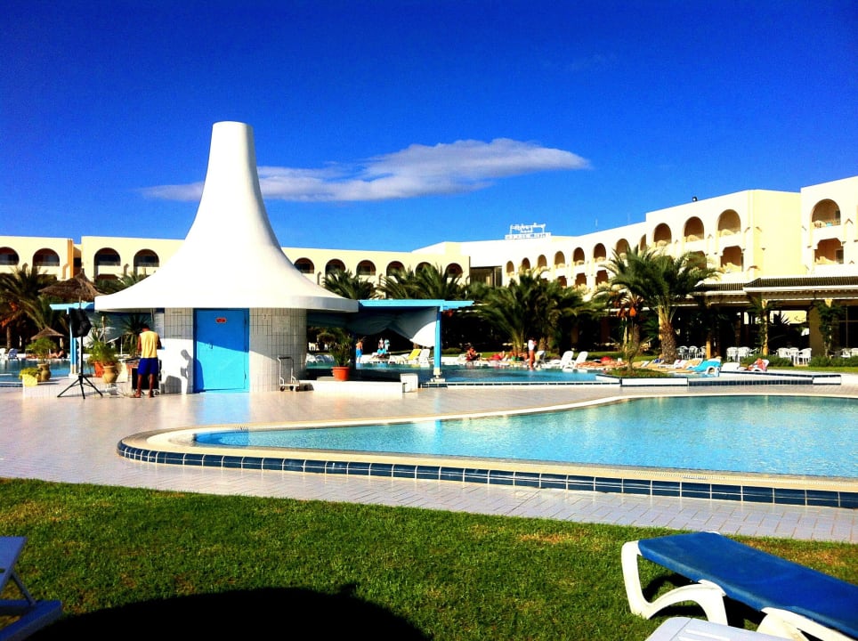 Poolbar Iberostar Waves Averroes
