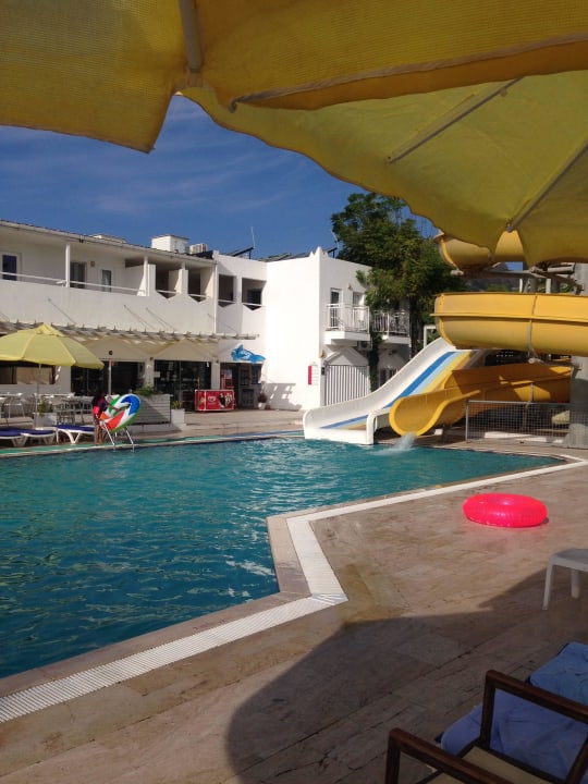 Pool Petunya Beach Resort