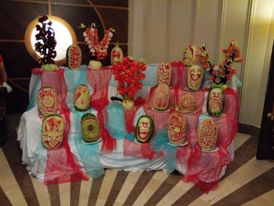 Kunst mit der Melone Dream World Resort & Spa