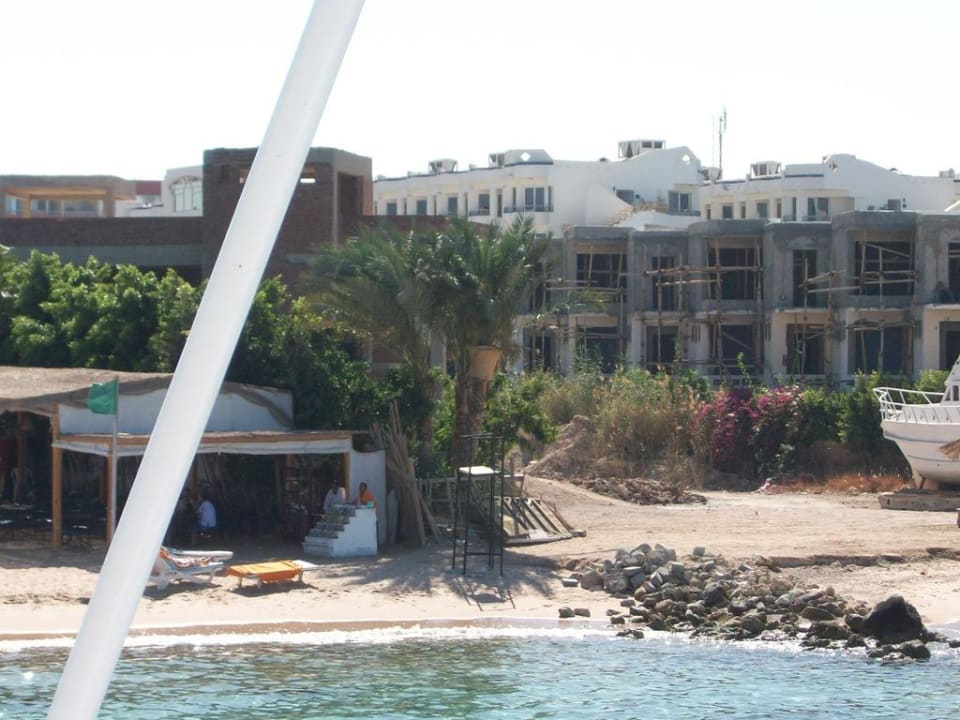 Blick zum Nachbarhotel Hotel Aqua Fun