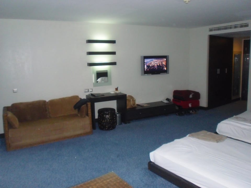 Sehr großes Doppelzimmer in der 7. Etage Limak Lara Deluxe Hotel & Resort