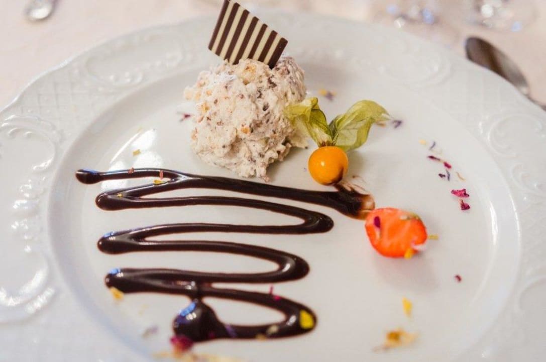 Dessert Hotel Panorama