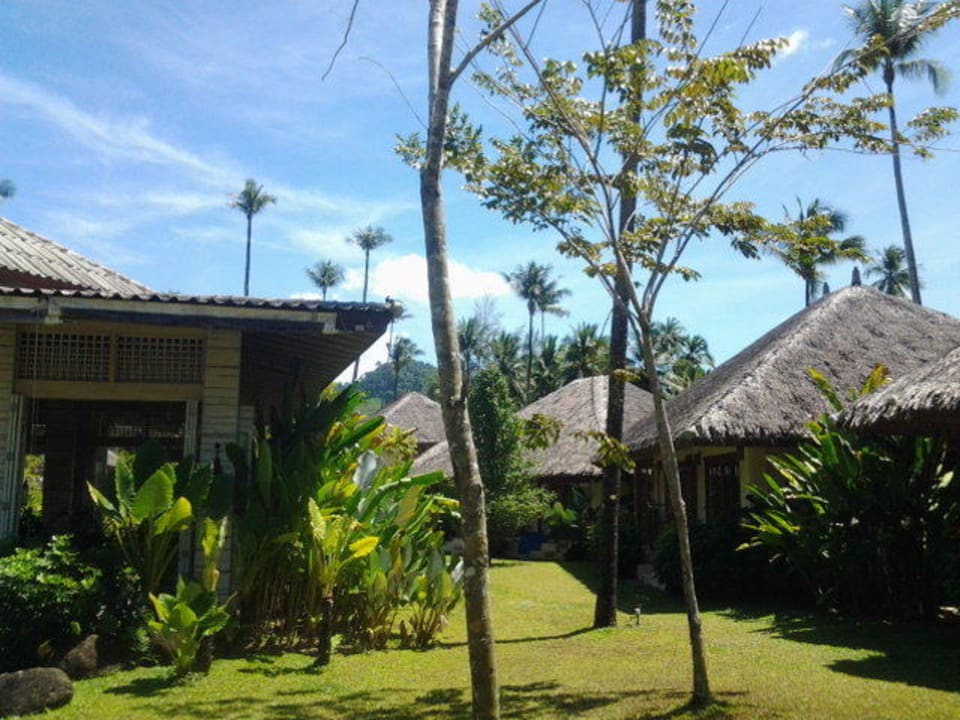 Rezeption und Bungalows Bangsak Village