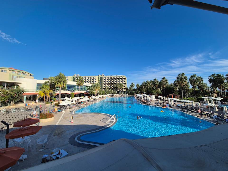 Pool VONRESORT Golden Coast