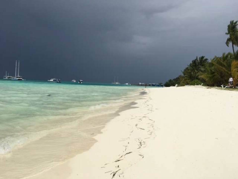 Plaża  Meeru Maldives Resort Island