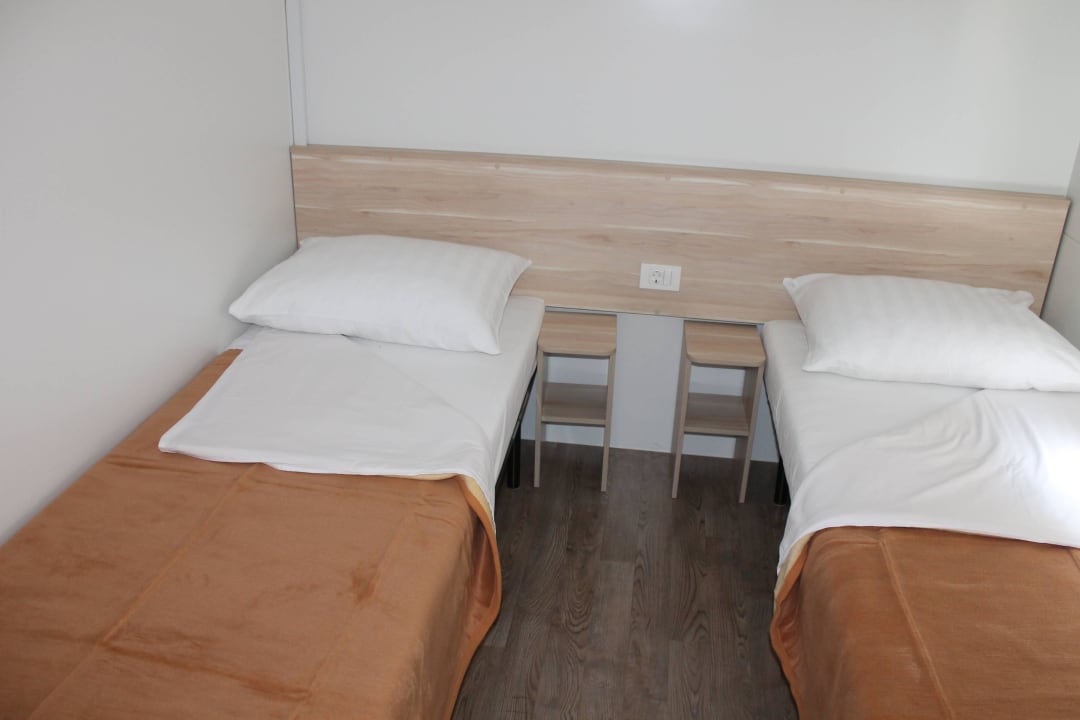 Schlaffzimmer 2 Mobile Homes Jezera