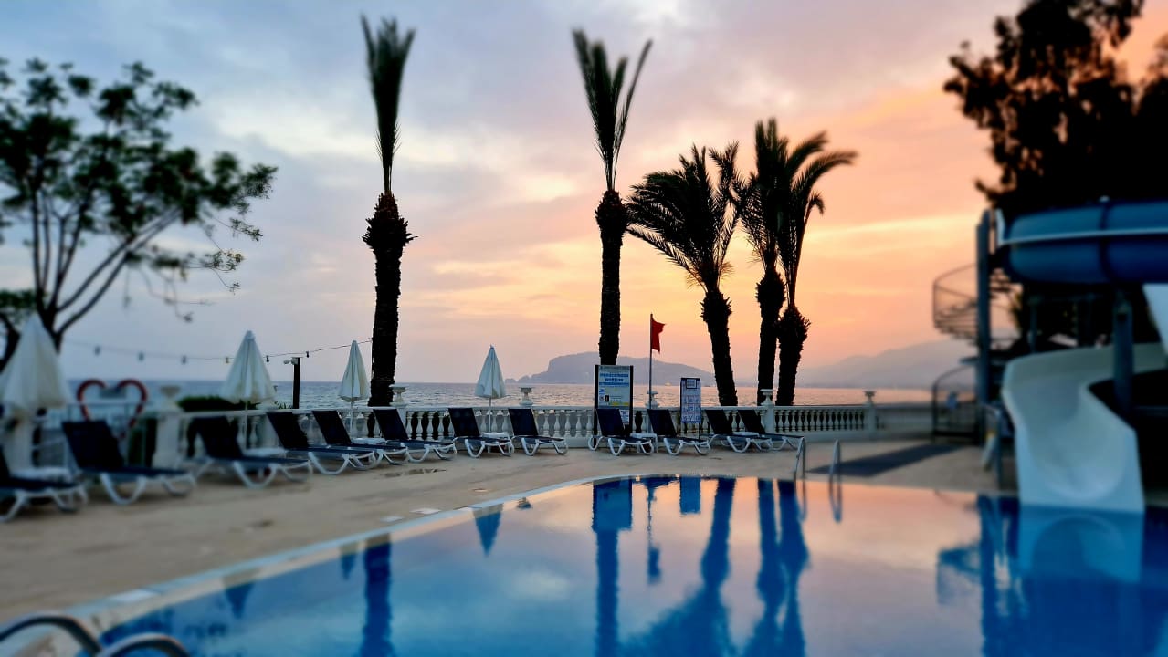 Pool Labranda Alantur Resort