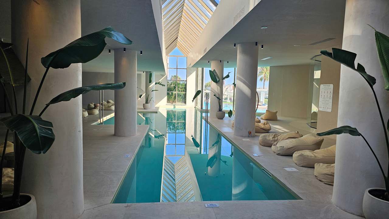 Pool Grecotel LUXME Dama Dama