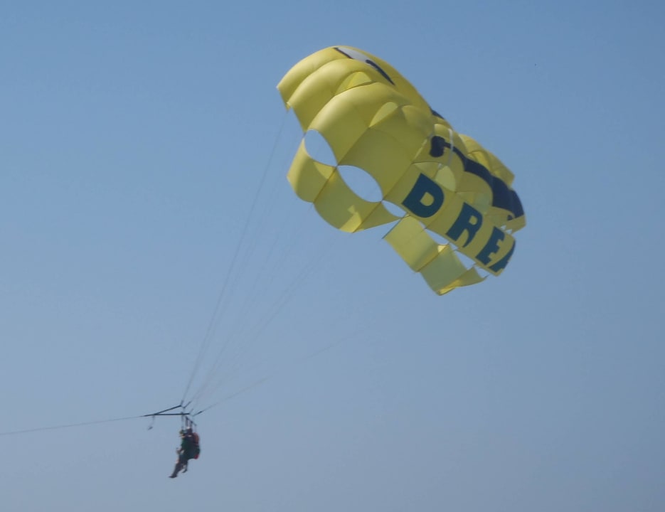 Parasailing Hotel Süral Resort