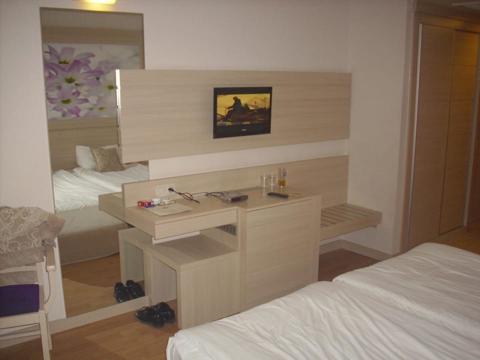 Schlafraum Seaden Corolla Hotel