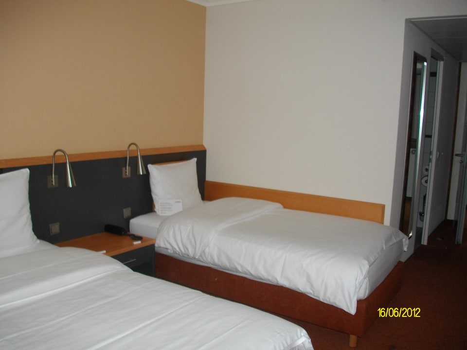 Betten Lindner Hotel Leverkusen BayArena, part of JdV by Hyatt