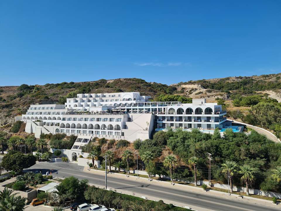 Außenansicht Hotel Calypso Beach