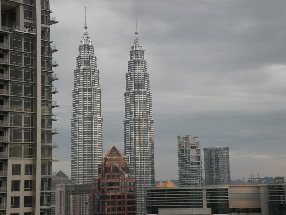 Blick auf die Petronas Tower vom Zimmer Hotel The Westin Kuala Lumpur