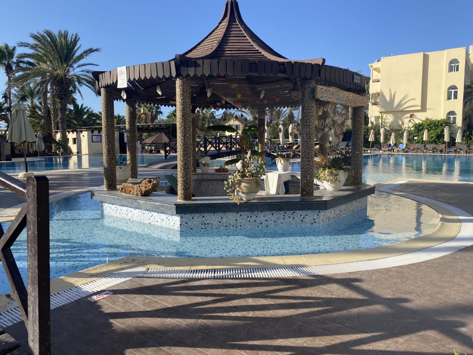 Pool Hotel Paradis Palace