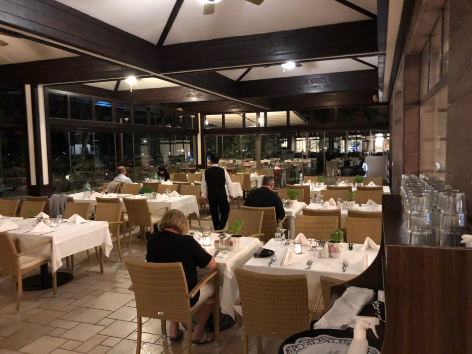 Gastro Xanadu Resort Hotel