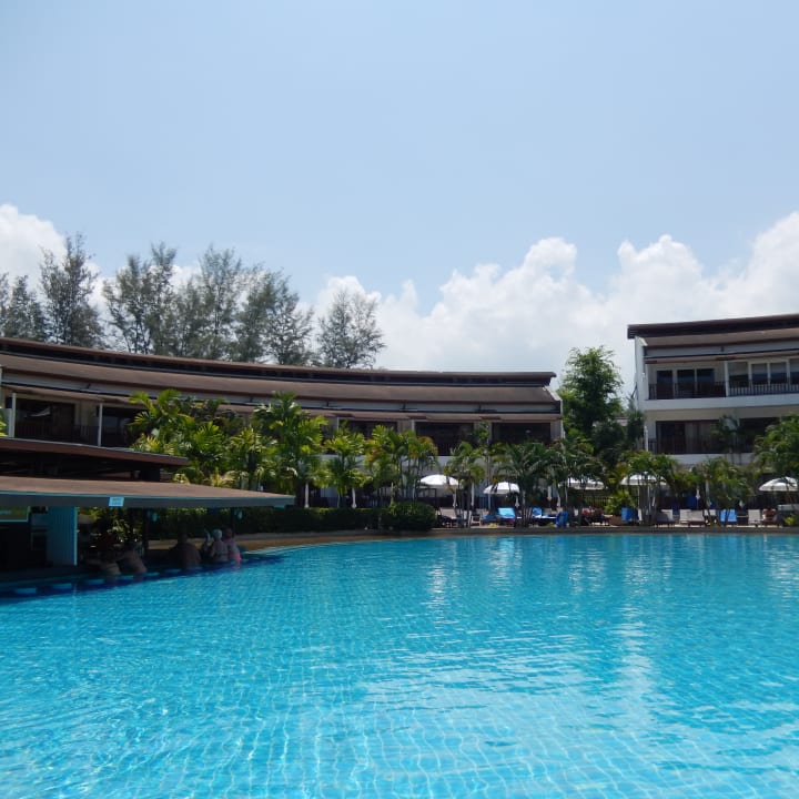 Pool Arinara Bangtao Beach Resort