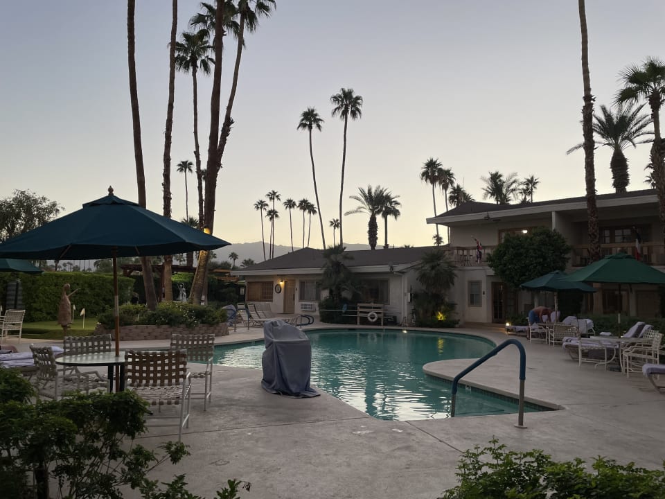 Pool Hotel The Inn at Deep Canyon