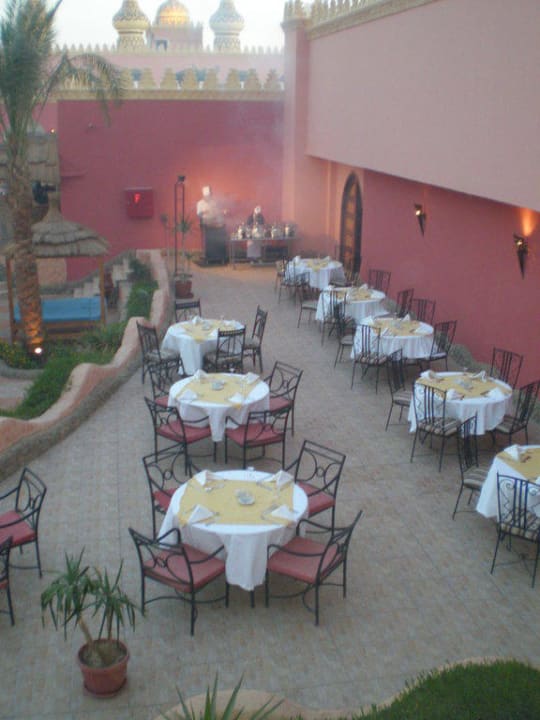 Das marokkanische Restaurant Pickalbatros Alf Leila Wa Leila Resort - Neverland Hurghada