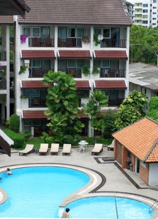 Внутренний двор Splendid Resort