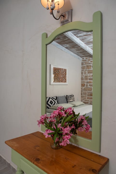 Zimmer Apartments und Studios Xenophon