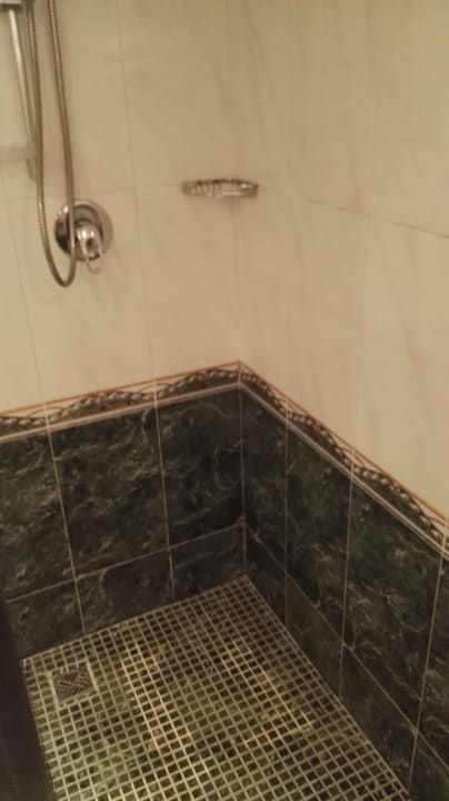 Dusche Cleopatra Luxury Resort Makadi Bay