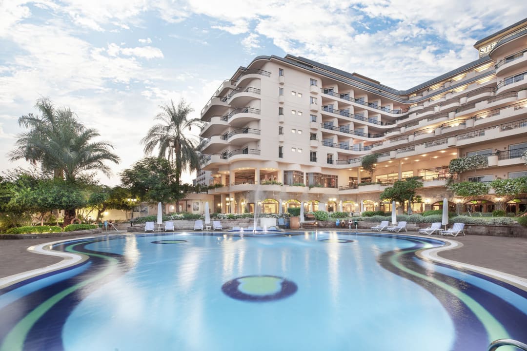 Pool Steigenberger Hotel Nile Palace