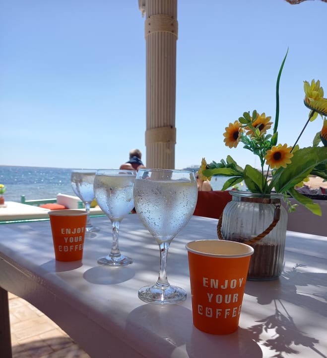 Strand Lotus Bay Beach Resort