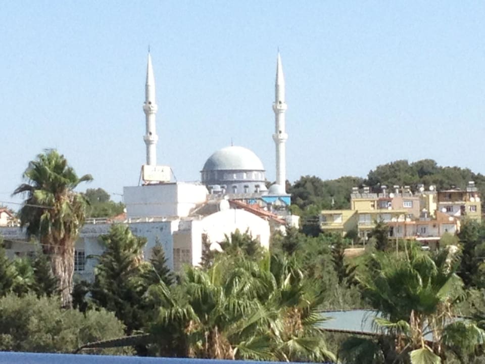 Blick von der Terrasse der  Lobbybar FUN&SUN Smart Hane Sun Hotel