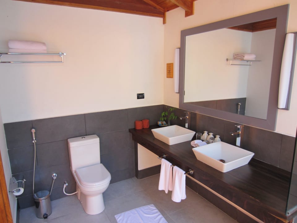 Beach Villa 253 Meeru Maldives Resort Island