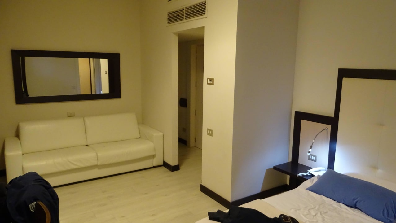 Einrichtung der Suite Suite Hotel Elite