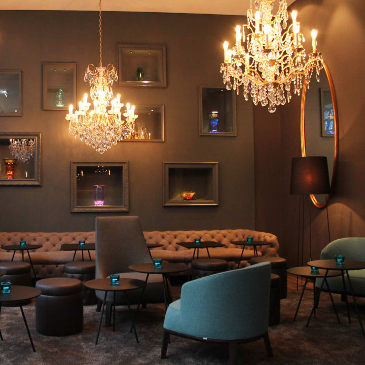 Lobby Motel One Prague-Florentinum