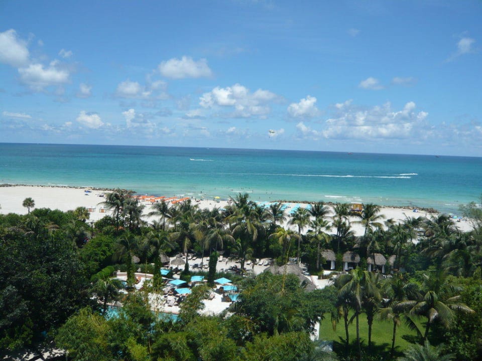 Zimmer im 8. OG mit Meeresblick The Palms Hotel & Spa